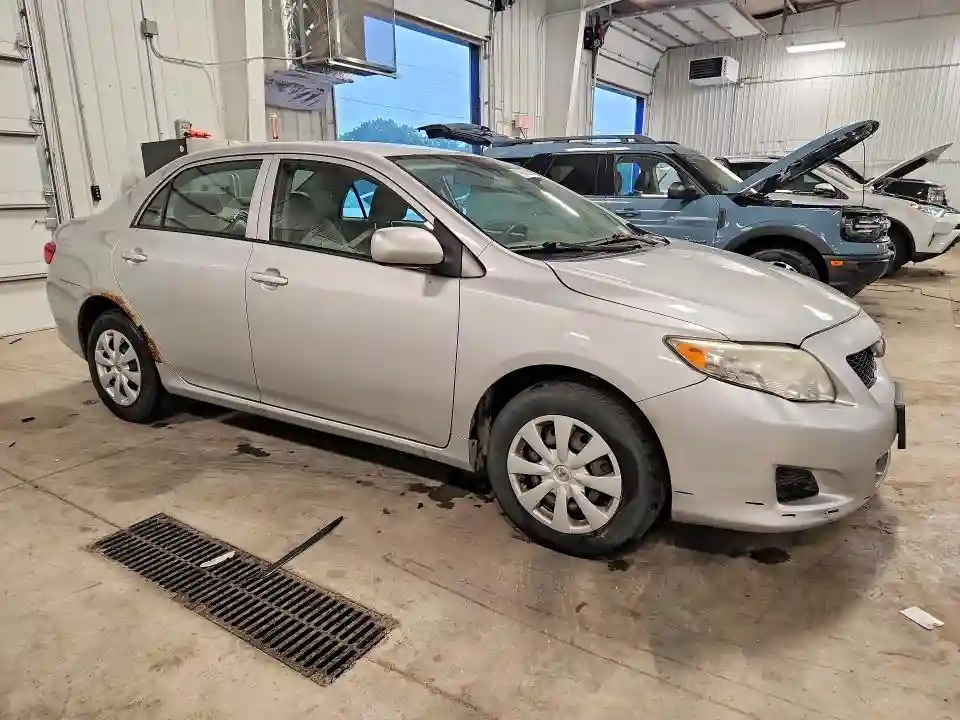 1NXBU4EE9AZ216928 2010 TOYOTA COROLLA-3