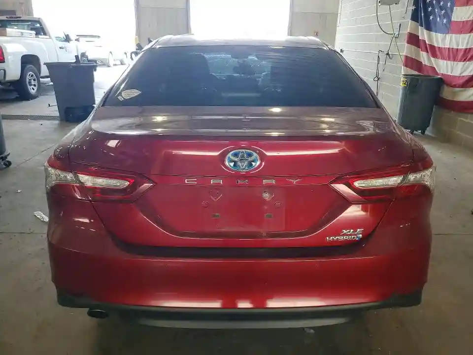4T1B21HK2JU501363 2018 TOYOTA CAMRY SOLA-5