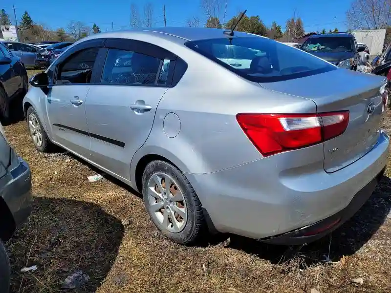 KNADM4A35D6238481 2013 KIA RIO-2