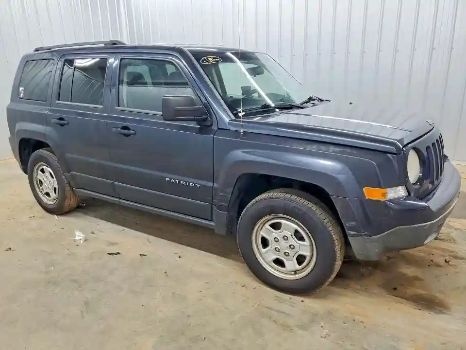 1C4NJRBB6ED569571 2014 JEEP PATRIOT-3