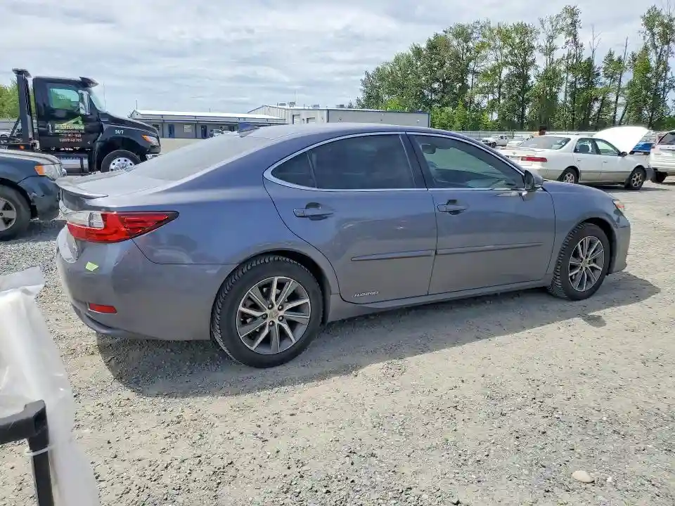 JTHBW1GG9G2120053 2016 LEXUS ES300-2