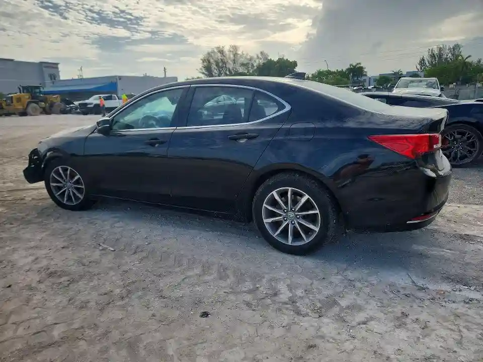 19UUB1F58JA008784 2018 ACURA TLX-1