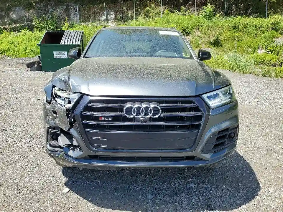 WA1C4AFY1K2121576 2019 AUDI SQ5-4
