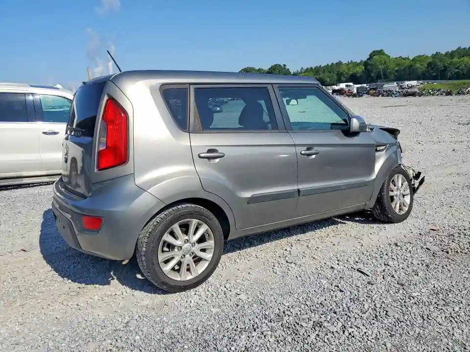 KNDJT2A50D7591171 2013 KIA SOUL BASE-2