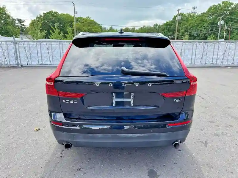 LYVA22RK2KB230983 2019 VOLVO XC60-4