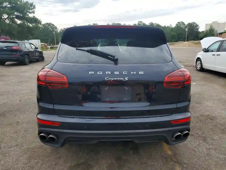 WP1AB2A25HLA51108 2017 PORSCHE CAYENNE-5