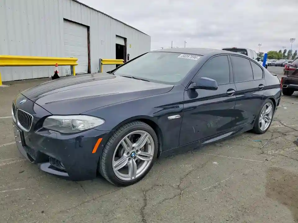 WBAFR7C5XDC828980 2013 BMW 5 SERIES-0