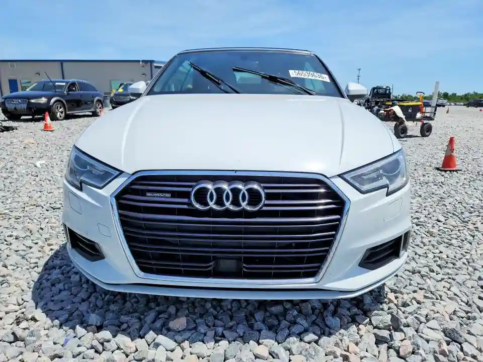 WAU78LFF2H1064208 2017 AUDI A3-4