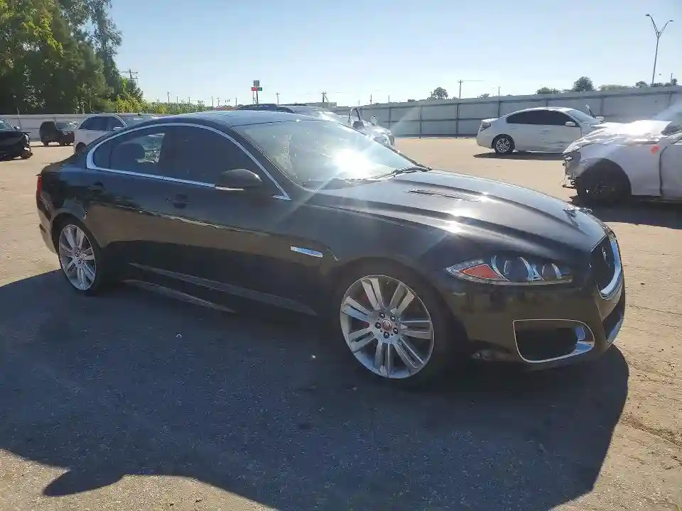 SAJWA0JC8DMS69198 2013 JAGUAR XF-3