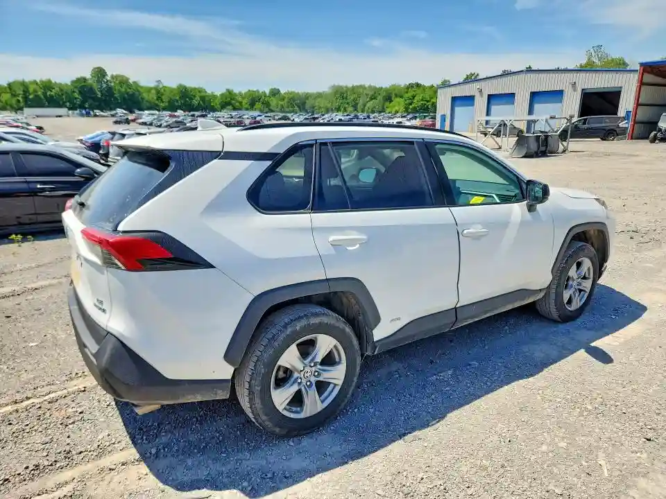4T3LWRFV4NU054391 2022 TOYOTA RAV4-2