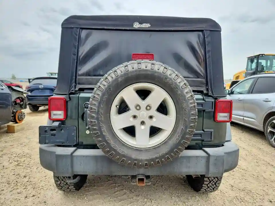 1C4BJWDG3CL100399 2012 JEEP WRANGLER-5