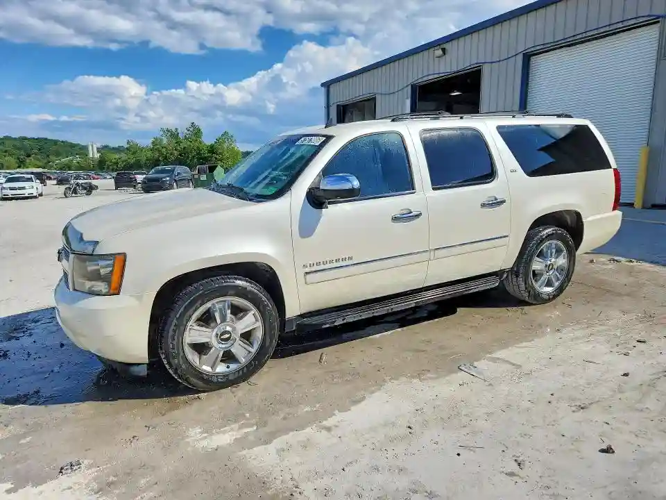 1GNUKKE3XAR159915 2010 CHEVROLET SUBURBAN-0