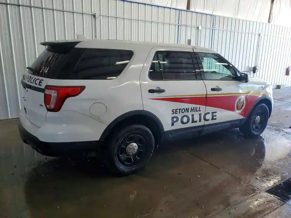 1FM5K8AR0GGC61427 2016 FORD EXPLORER-2