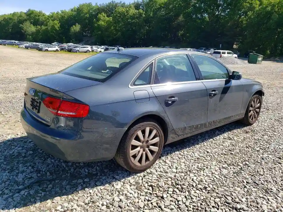 WAUFFAFL8BN026560 2011 AUDI A4-2
