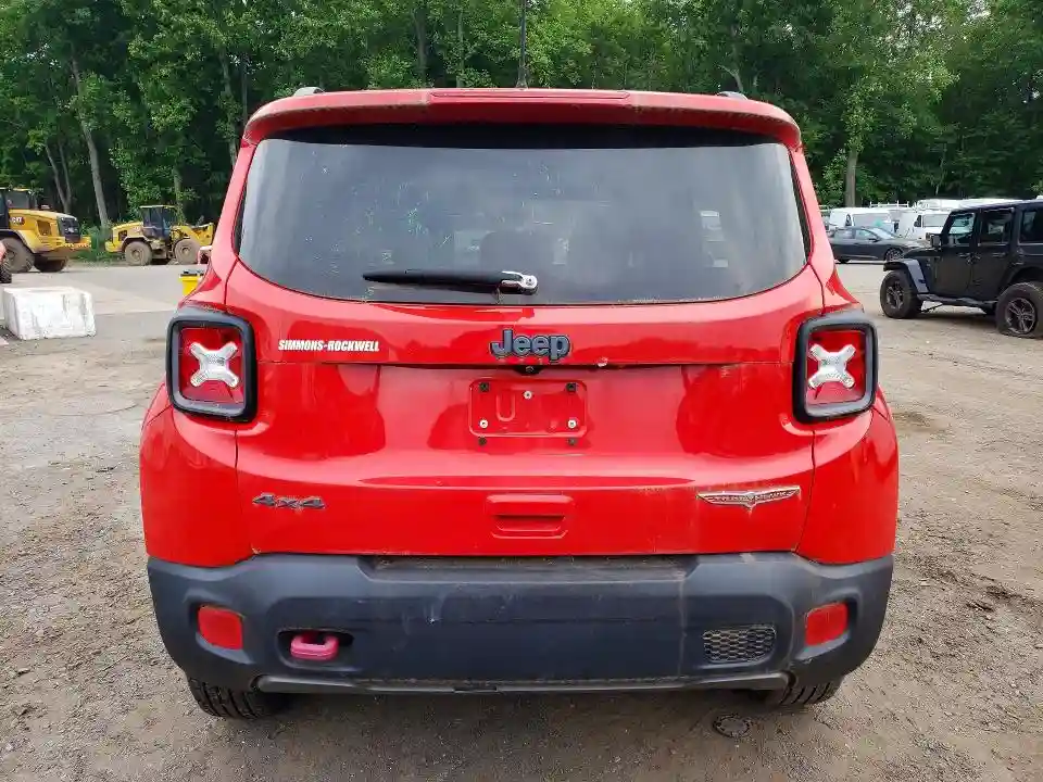 ZACCJBCB9JPG72587 2018 JEEP RENEGADE-5