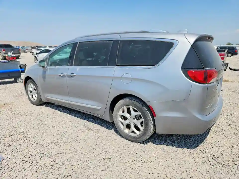 2C4RC1GG1LR156369 2020 CHRYSLER PACIFICA-1