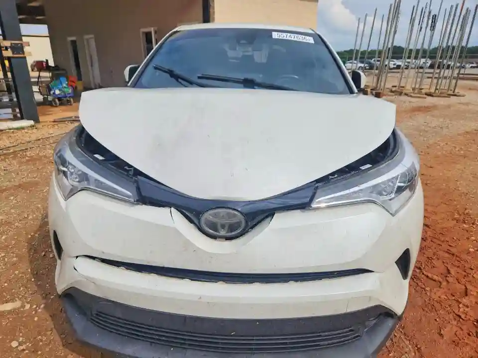 NMTKHMBX7KR070550 2019 TOYOTA C-HR-4
