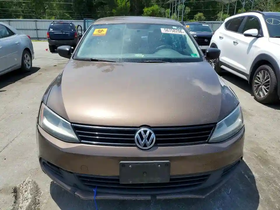 3VW2K7AJ4EM237126 2014 VOLKSWAGEN JETTA-4