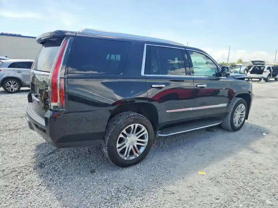 1GYS4AKJ3HR405408 2017 CADILLAC ESCALADE-2