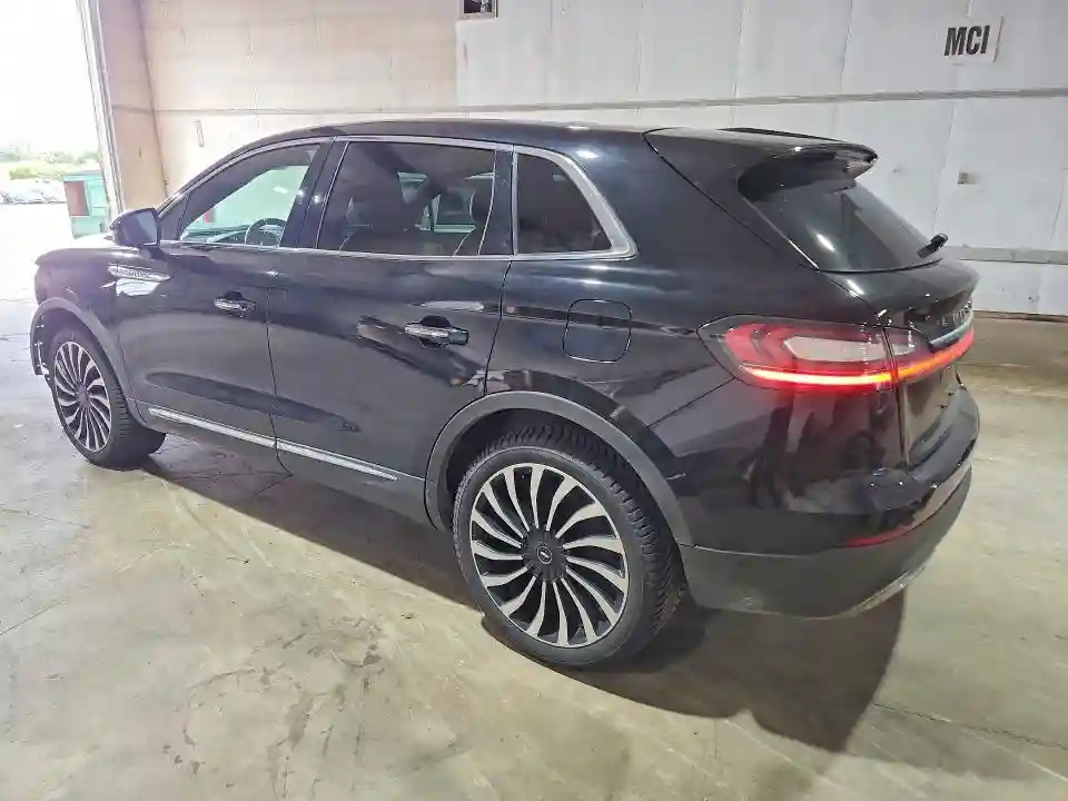 2LMPJ9JP9LBL27267 2020 LINCOLN NAUTILUS-1