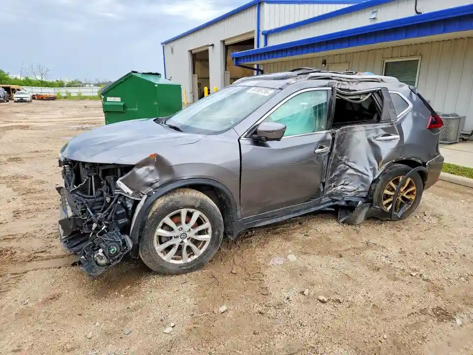 5N1AT2MV0JC790828 2018 NISSAN ROGUE-0