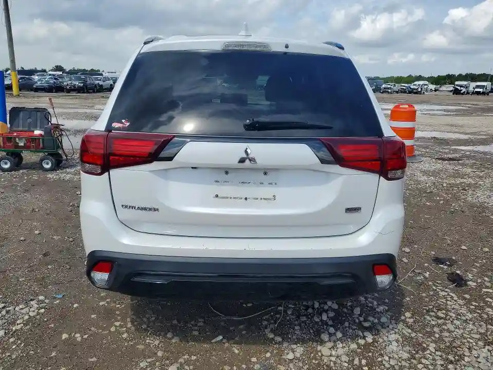 JA4AZ3A33LZ030124 2020 MITSUBISHI OUTLANDER-5