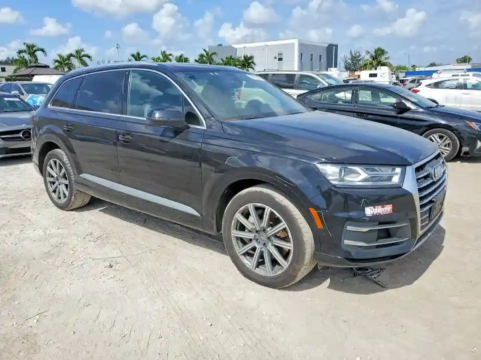 WA1AAAF78KD001897 2019 AUDI Q7-3