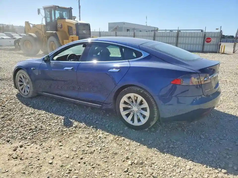 5YJSA1E2XJF247339 2018 TESLA MODEL S-1