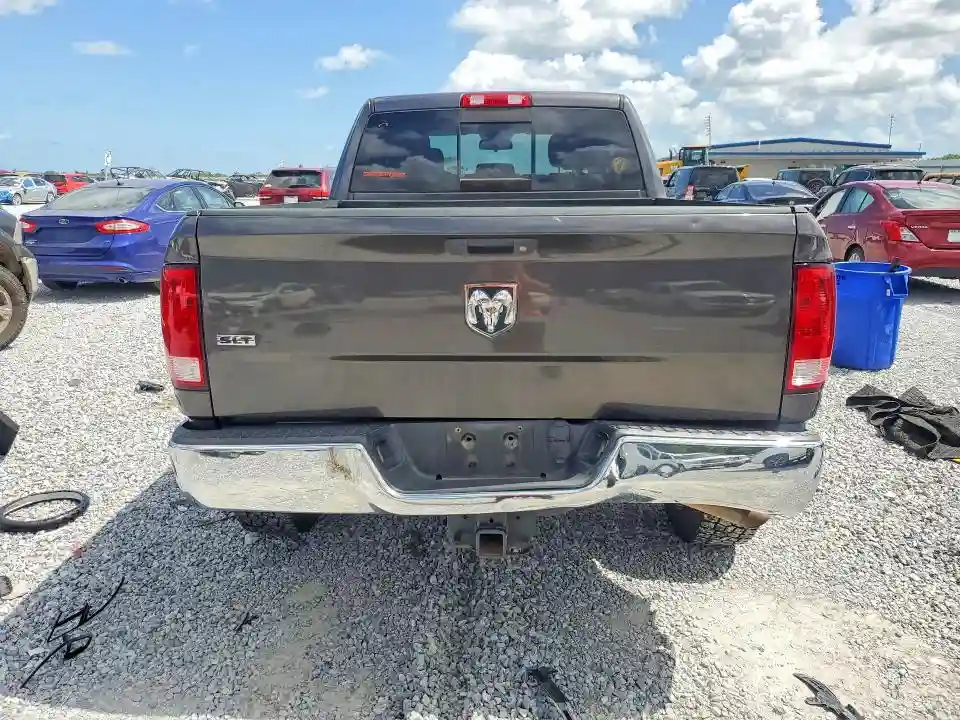 3C6TR4DT8GG378045 2016 RAM 2500-5