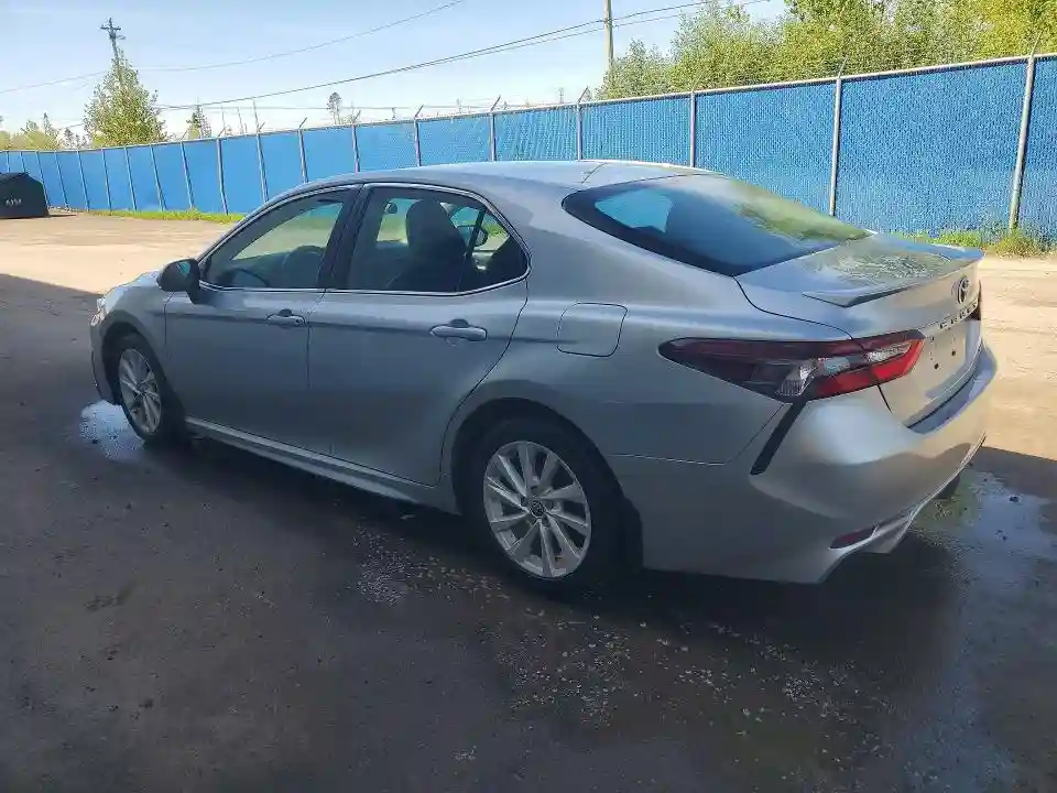 4T1G11AK0NU692046 2022 TOYOTA CAMRY-1