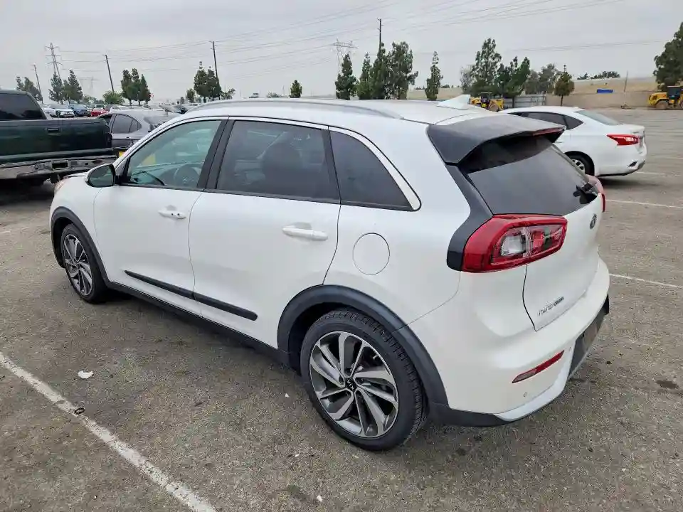 KNDCE3LC9J5175759 2018 KIA NIRO-1