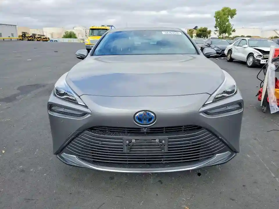 JTDAAAAA2MA000645 2021 TOYOTA MIRAI-4