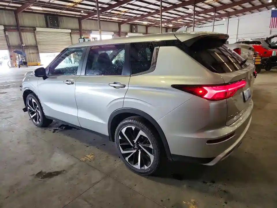JA4J4VA87RZ059737 2024 MITSUBISHI OUTLANDER-1