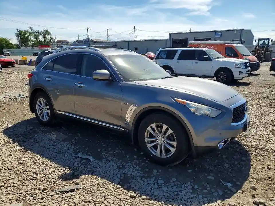 JN8CS1MW9HM416052 2017 INFINITI QX70-3