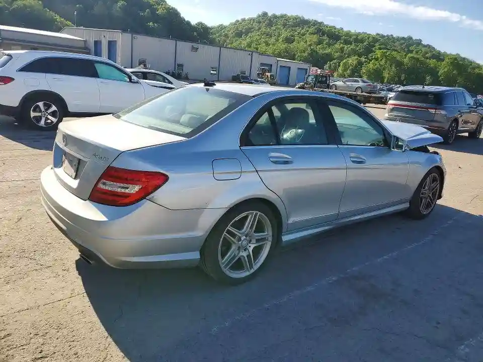 WDDGF8AB2EA889368 2014 MERCEDES-BENZ C-CLASS-2