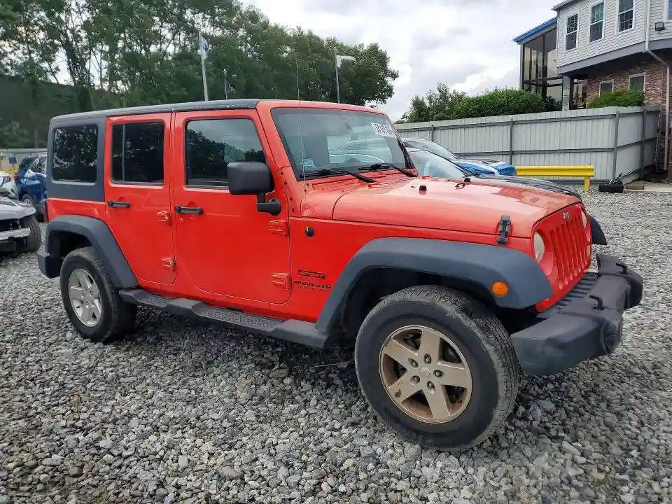 1C4BJWDG5DL582536 2013 JEEP WRANGLER-3