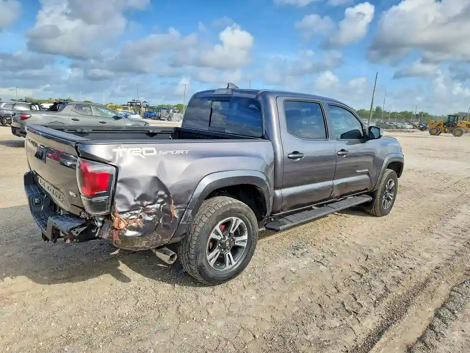 5TFAZ5CN6HX028872 2017 TOYOTA TACOMA-2