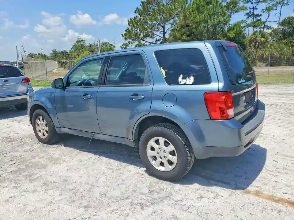 4F2CY0C78BKM07294 2011 MAZDA TRIBUTE-1