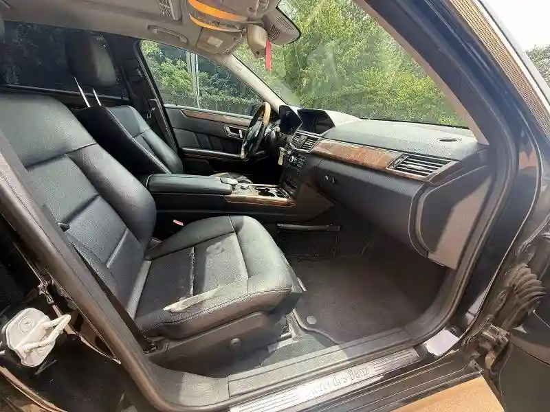 WDDHF8JB4DA661181 2013 MERCEDES-BENZ E-CLASS-4