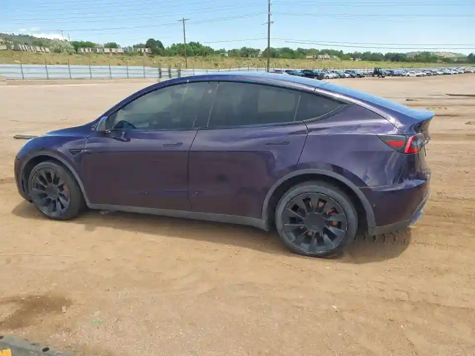 5YJYGDEE0MF088131 2021 TESLA MODEL Y-1