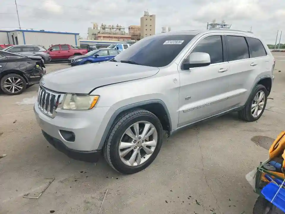 1J4RR4GT6BC646417 2011 JEEP GRAND CHEROKEE-0