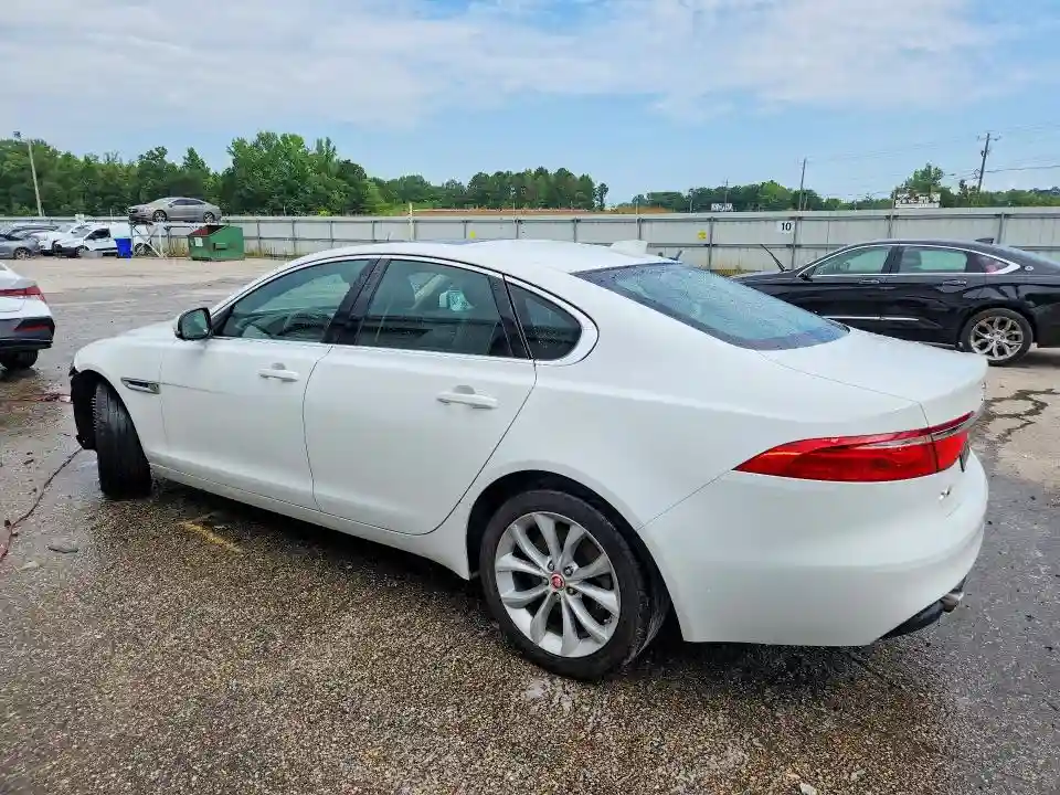 SAJBD4FX6KCY79564 2019 JAGUAR XF-1