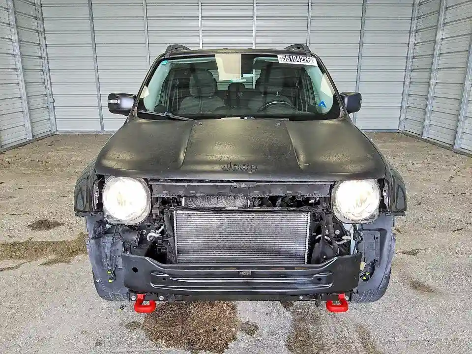 ZACCJBCB0HPF31899 2017 JEEP RENEGADE-4