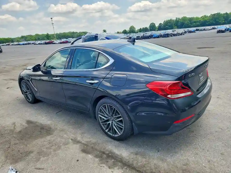 KMTG64LA9KU027381 2019 GENESIS G70-1