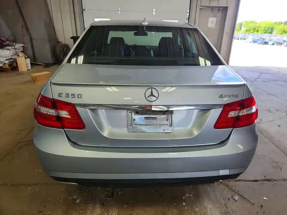WDDHF8JB5DA753402 2013 MERCEDES-BENZ E-CLASS-5