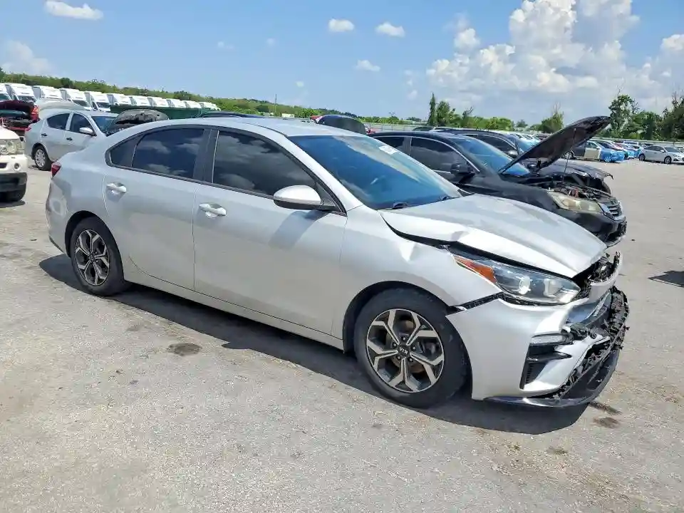 3KPF24AD5LE246471 2020 KIA FORTE LXS-3