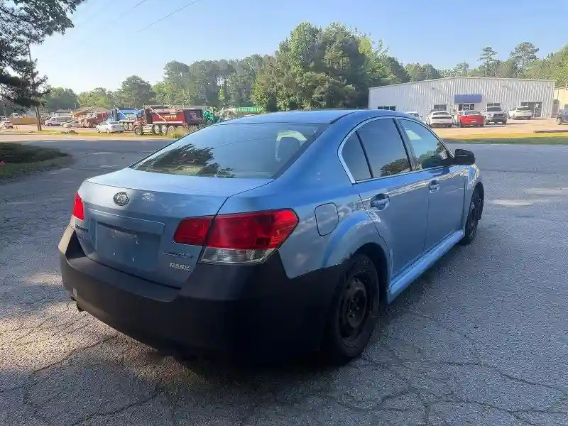 4S3BMBA63B3252452 2011 SUBARU LEGACY-3