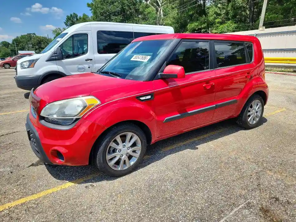 KNDJT2A58D7592438 2013 KIA SOUL-0