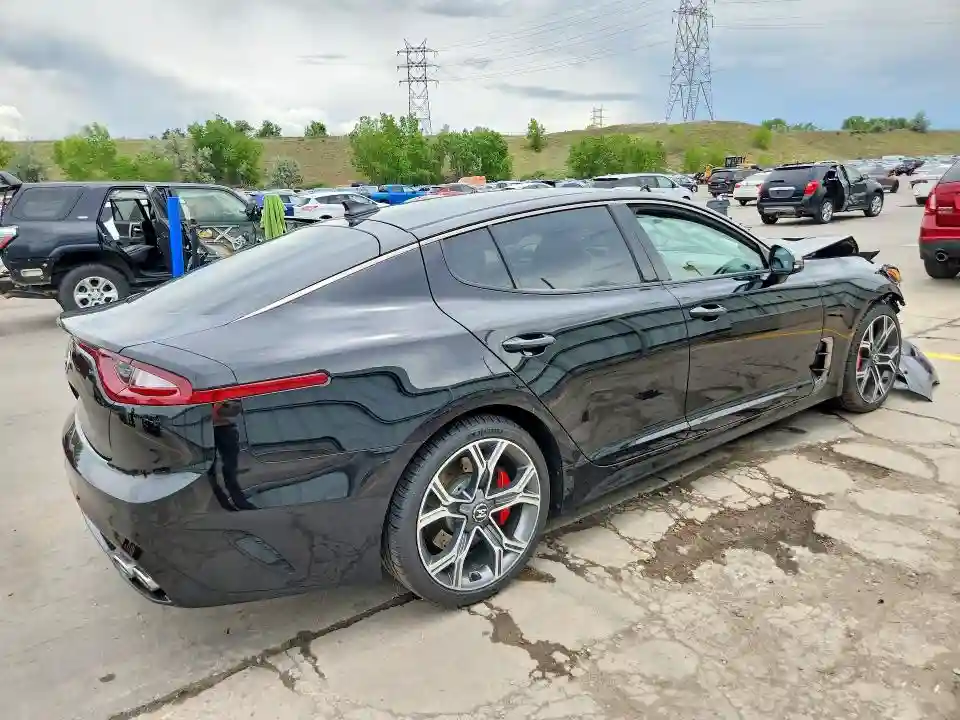 KNAE35LC7K6056899 2019 KIA STINGER-2