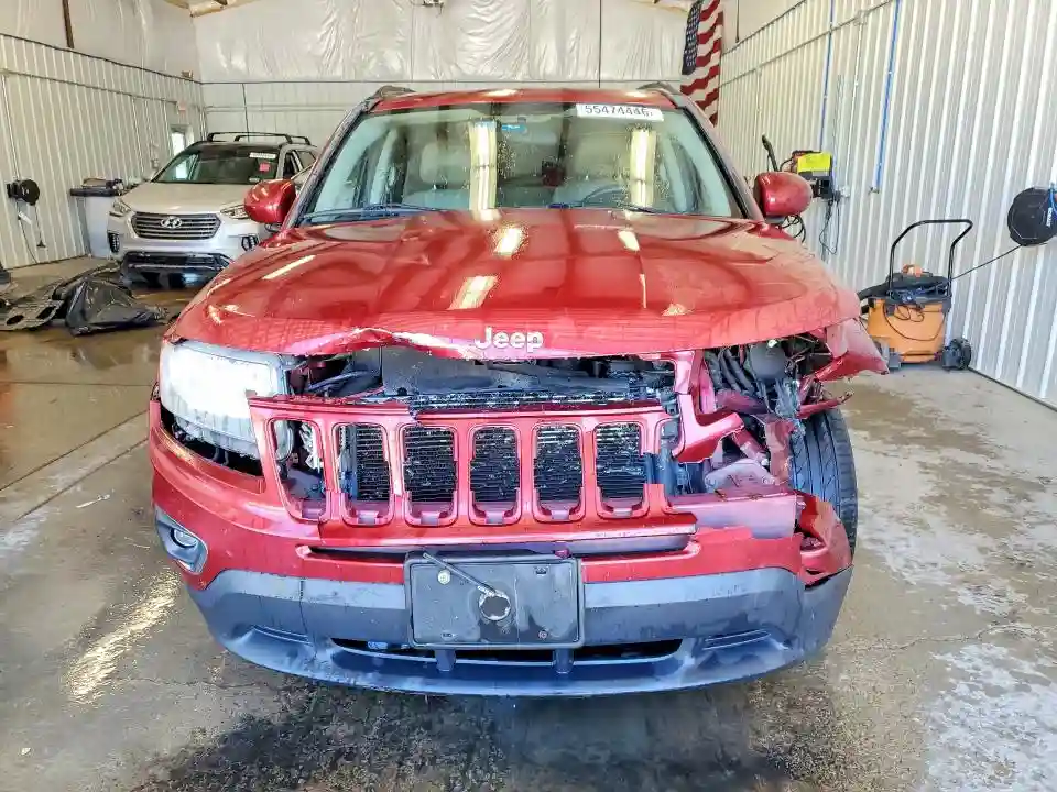 1C4NJCEA0ED821413 2014 JEEP COMPASS-4